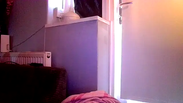 Snapshot of MARRIED-MAN-FETISH chatting on December 19, 2025, 9:11 am MARRIED-MAN-FETISH online show from December 19, 2025, 9:11 am