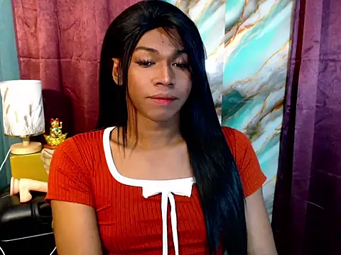 Snapshot of Milagrosa_xx chatting on February 21, 2026, 6:32 pm Milagrosa xx online show from February 21, 2026, 6:32 pm