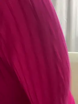 yumi-hot online show from June 30, 2026, 1:00 pm