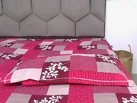 Diyaa Singh online show from February 6, 2026, 11:17 am