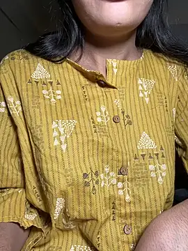 Snapshot of modelnishu chatting on February 5, 2026, 12:56 pm modelnishu online show from February 5, 2026, 12:56 pm