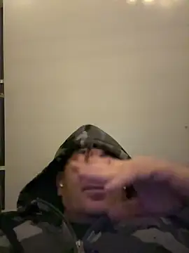 BULLBSX online show from March 12, 2026, 11:20 pm