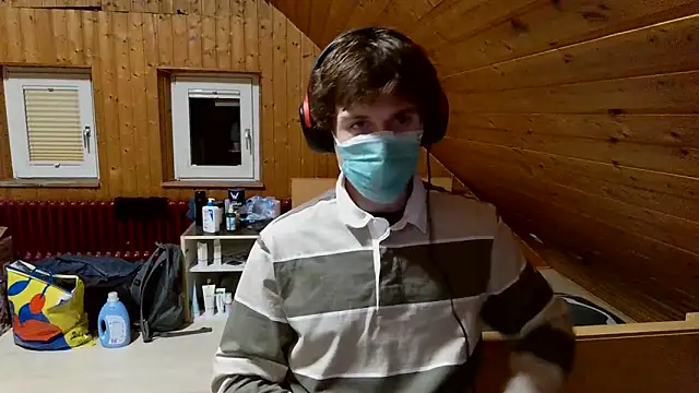 Snapshot of Imagerysin23 chatting on December 18, 2025, 5:28 pm Imagerysin23 online show from December 18, 2025, 5:28 pm