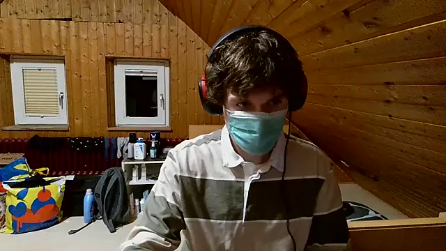 Snapshot of Imagerysin23 chatting on December 22, 2025, 5:35 pm Imagerysin23 online show from December 22, 2025, 5:35 pm