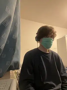 Snapshot of Imagerysin23 chatting on November 3, 2025, 5:05 pm Imagerysin23 online show from November 3, 2025, 5:05 pm