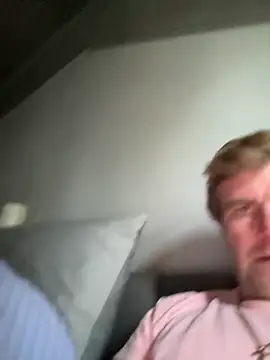 Snapshot of jarda94cz chatting on September 20, 2025, 6:40 am jarda94cz online show from September 20, 2025, 6:40 am