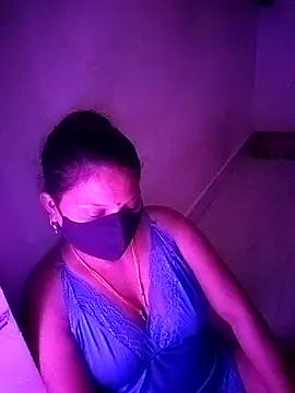 sommyfor123 online show from September 15, 2025, 3:56 pm