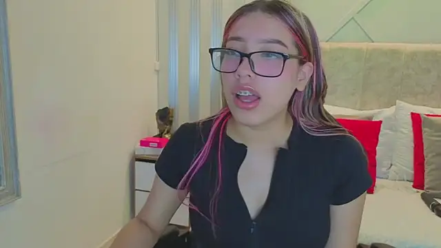 nami sweet  online show from November 8, 2025, 11:25 am