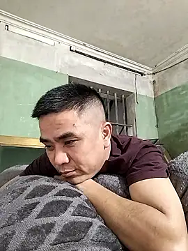 HoangNam20x online show from November 26, 2025, 3:23 pm