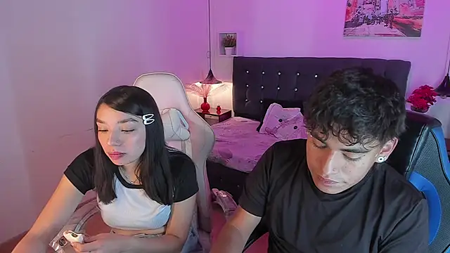 Yiing and yang online show from September 22, 2025, 8:04 pm
