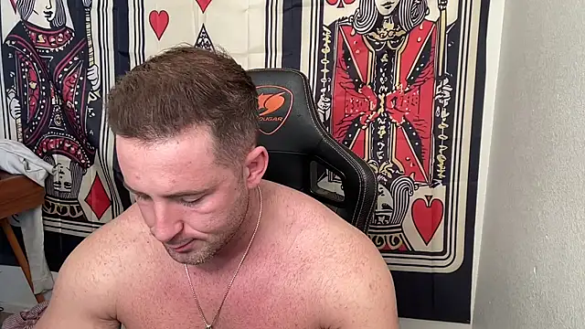 brettmycles28 online show from December 17, 2025, 7:52 pm