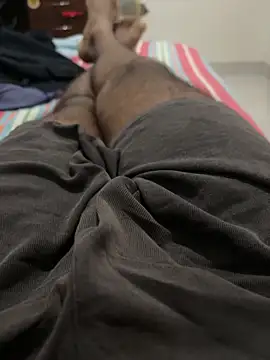 Snapshot of bigDick_000610 chatting on October 24, 2025, 7:35 pm bigDick 000610 online show from October 24, 2025, 7:35 pm