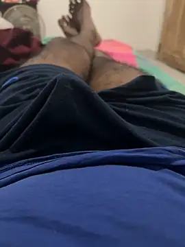 Snapshot of bigDick_000610 chatting on November 30, 2025, 5:25 pm bigDick 000610 online show from November 30, 2025, 5:25 pm