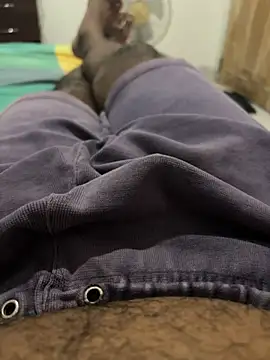 Snapshot of bigDick_000610 chatting on December 3, 2025, 8:30 pm bigDick 000610 online show from December 3, 2025, 8:30 pm