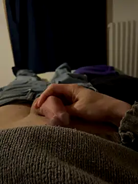 Porco assetato online show from December 15, 2025, 7:09 pm