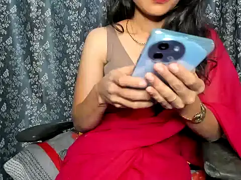 Siri-Apple online show from November 14, 2025, 3:15 pm