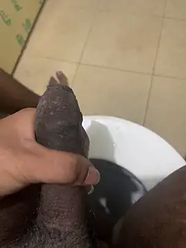 dickfuckerkkk online show from November 9, 2025, 6:06 am