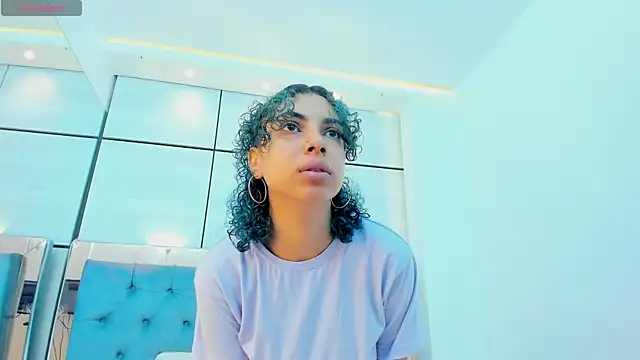 lis rous online show from October 7, 2025, 11:22 am