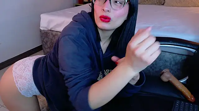 ZaraGold online show from December 22, 2025, 12:22 am