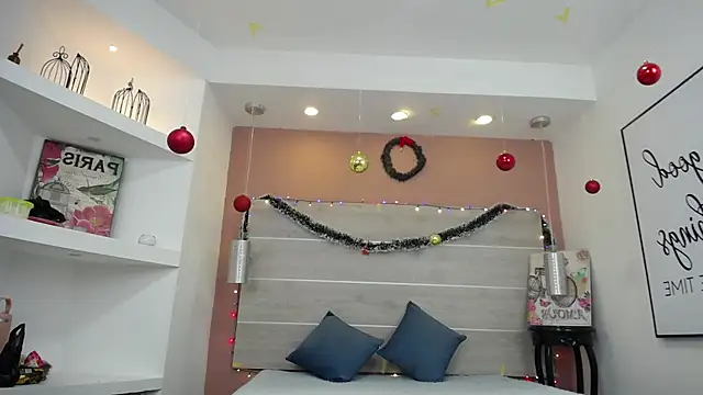 AlexandraCambell online show from December 16, 2025, 1:26 pm