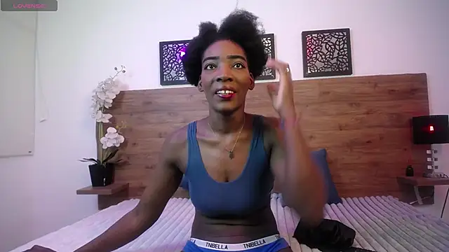 AlexandraCambell online show from February 11, 2026, 7:58 pm