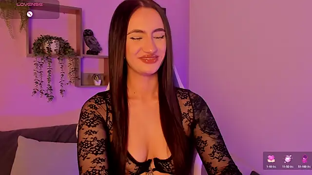 Snapshot of _CELESTE_MOORE chatting on October 2, 2025, 9:18 pm CELESTE MOORE online show from October 2, 2025, 9:18 pm