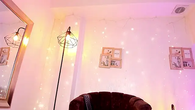 mystic carito online show from February 3, 2026, 8:03 pm