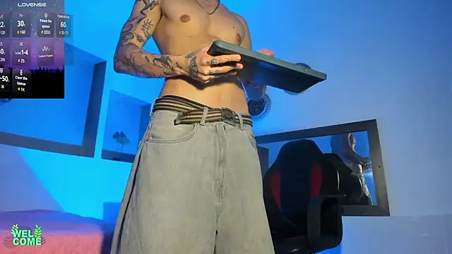 Snapshot of felix__star chatting on November 11, 2025, 8:47 pm felix star online show from November 11, 2025, 8:47 pm