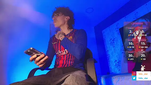 Snapshot of felix__star chatting on October 21, 2025, 8:30 pm felix star online show from October 21, 2025, 8:30 pm