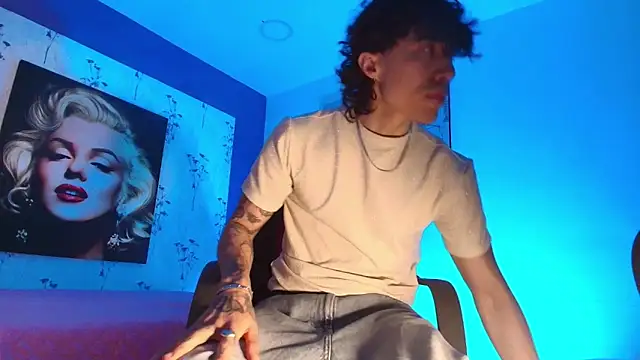 Snapshot of felix__star chatting on October 15, 2025, 8:06 pm felix star online show from October 15, 2025, 8:06 pm