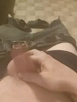 Lavoieya online show from December 1, 2025, 4:13 am