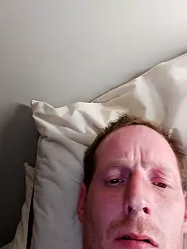 Lavoieya online show from October 8, 2025, 4:58 am