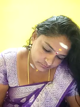 madavi123 online show from September 18, 2025, 4:15 am