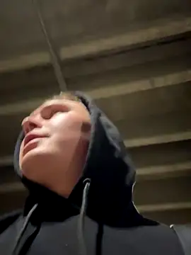 Sosisonchik online show from October 28, 2025, 5:12 pm