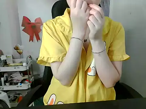 Snapshot of leisure_crime23 chatting on October 13, 2025, 7:37 pm leisure crime23 online show from October 13, 2025, 7:37 pm