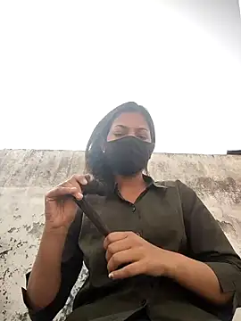 HOTSEXY KAVYA online show from February 21, 2026, 5:09 am