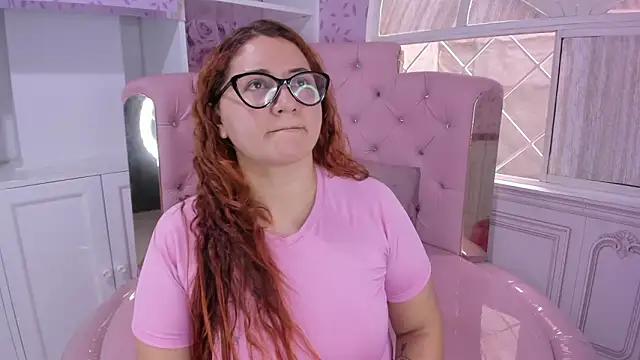 mishell lovely online show from March 3, 2026, 12:12 pm