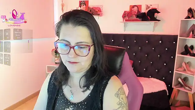 D Martii online show from October 8, 2025, 11:34 am