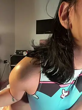 Snapshot of _maki__ chatting on March 21, 2026, 2:46 am maki online show from March 21, 2026, 2:46 am