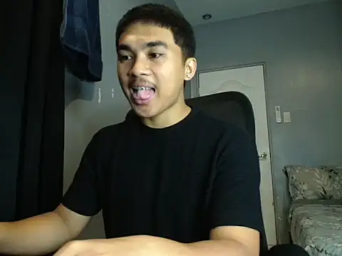 pinoyAdrianneXXX online show from February 4, 2026, 5:13 am