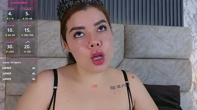 leilapons online show from February 27, 2026, 4:29 pm