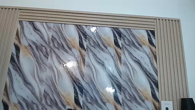 Samantha Fox69  online show from November 3, 2025, 9:18 pm