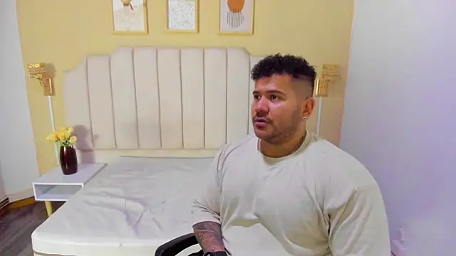 michael hill1 online show from October 9, 2025, 7:36 pm