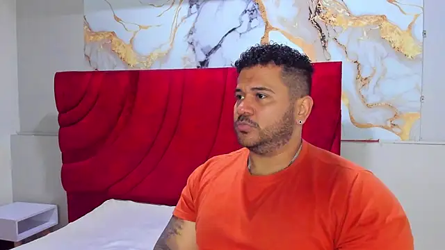 michael hill1 online show from November 18, 2025, 1:14 pm