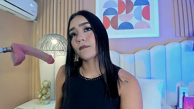 noa moon online show from May 20, 2026, 2:41 am