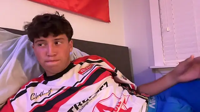 Snapshot of isiah_xx chatting on September 21, 2025, 1:33 am isiah xx online show from September 21, 2025, 1:33 am