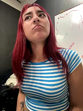 JuliethaDemon  online show from October 7, 2025, 1:56 pm