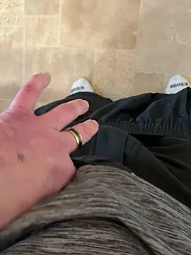 Bigrich112277 online show from September 25, 2025, 2:23 pm