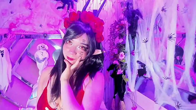 Akane Hikari  online show from November 20, 2025, 4:24 am