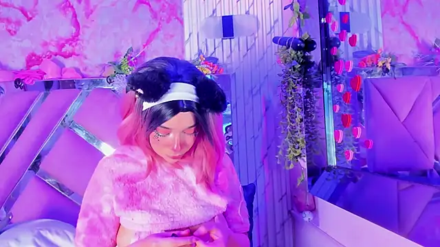 Akane Hikari  online show from March 7, 2026, 4:08 am